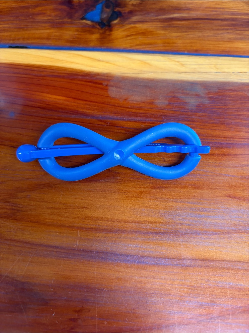 Set of Lilla Rose Hairclips - Picture 4 of 6